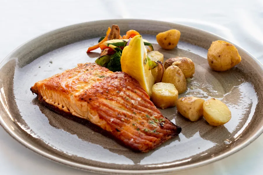 Salmón noruego a la plancha